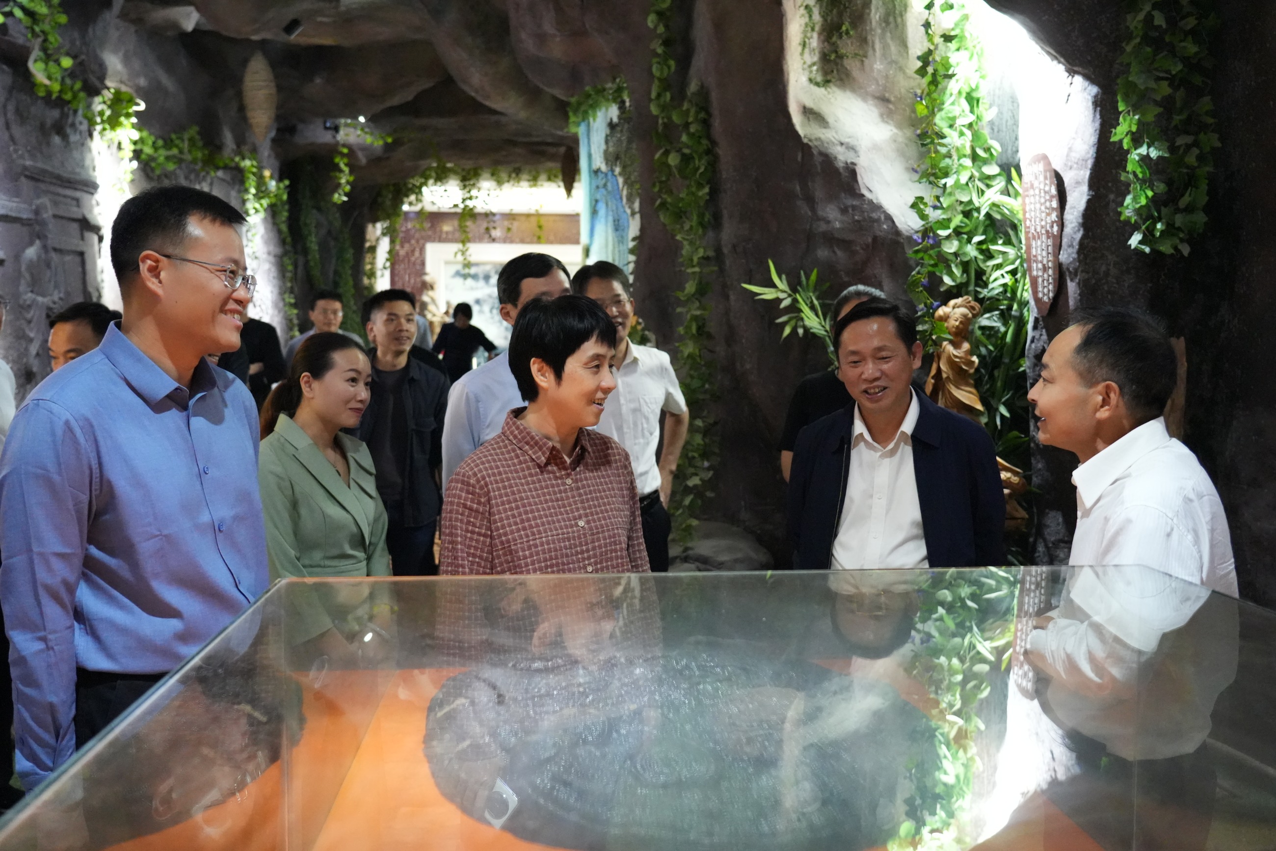 杭州亞運(yùn)會(huì)官方靈芝產(chǎn)品供應(yīng)商|杭州亞運(yùn)會(huì)官方供應(yīng)商|中國(guó)靈芝十大品牌|仙客來靈芝|仙客來靈芝破壁孢子粉|仙客來孢子油|仙客來靈芝飲片|仙客來破壁孢子粉|靈芝孢子油|孢子粉|靈芝破壁孢子粉|靈芝|中華老字號(hào)