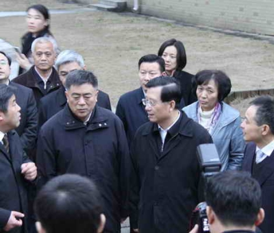 省委書記強衛(wèi)蒞臨仙客來公司視察