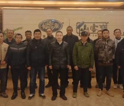 質(zhì)量在手中  安全在心中|新年伊始  享受國務(wù)院特殊津貼專家、潘新華董事長情暖工地建設(shè)者