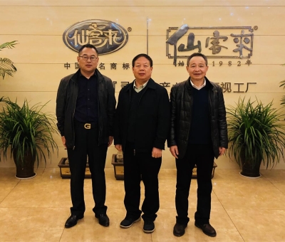 全國模范教師、國防科技大學(xué)潘存云教授一行到訪仙客來公司