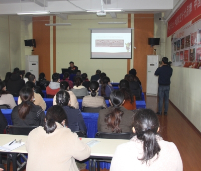 十九屆六中全會精神宣講團(tuán)走進(jìn)“仙客來”