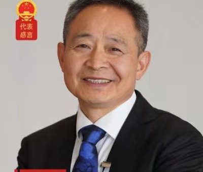 兩會花絮：省長兩次夸贊“仙風(fēng)道骨”的民營企業(yè)家人大代表